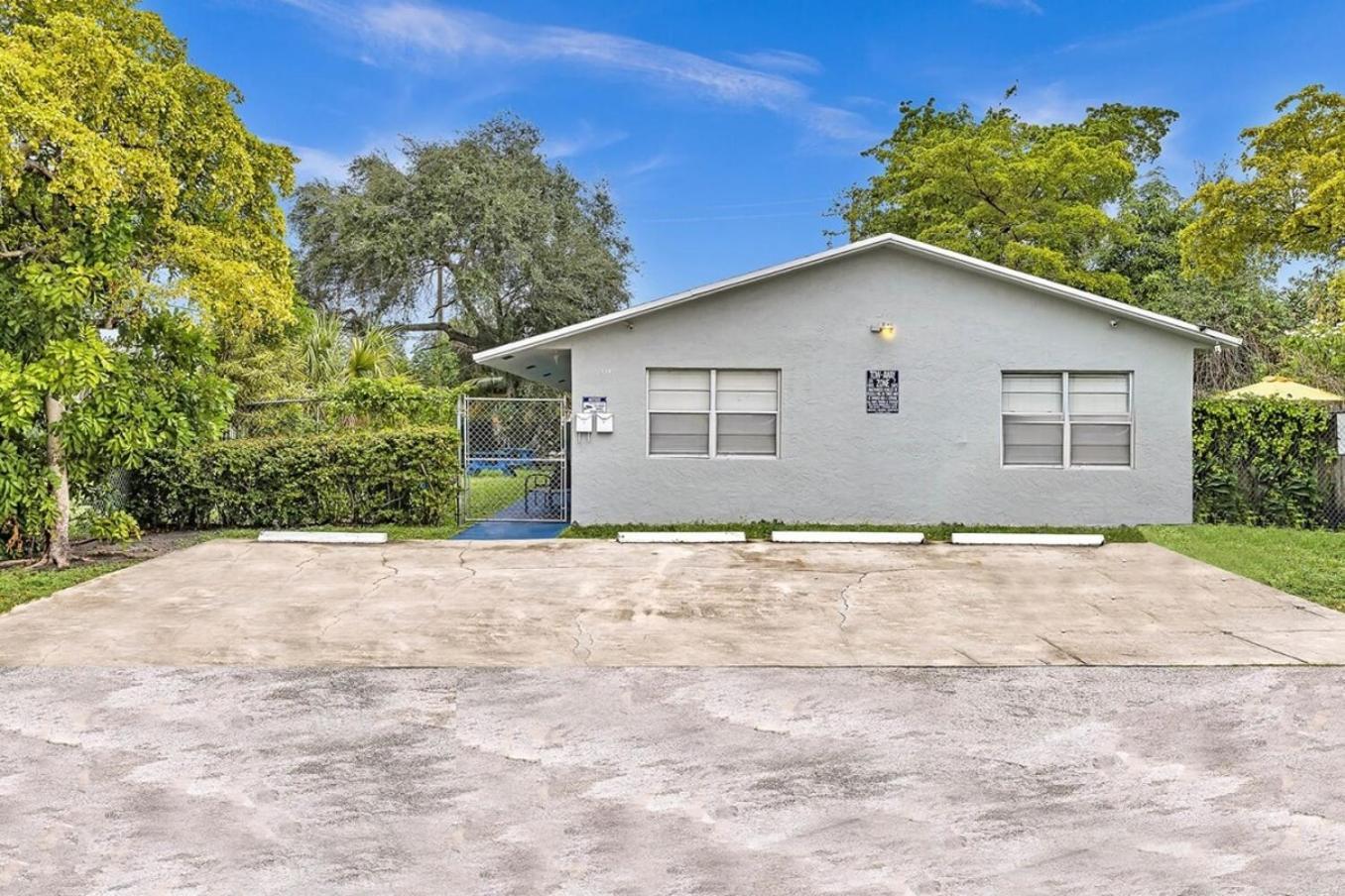 Modern 2br Oasis Mins To & Casino Db2 *